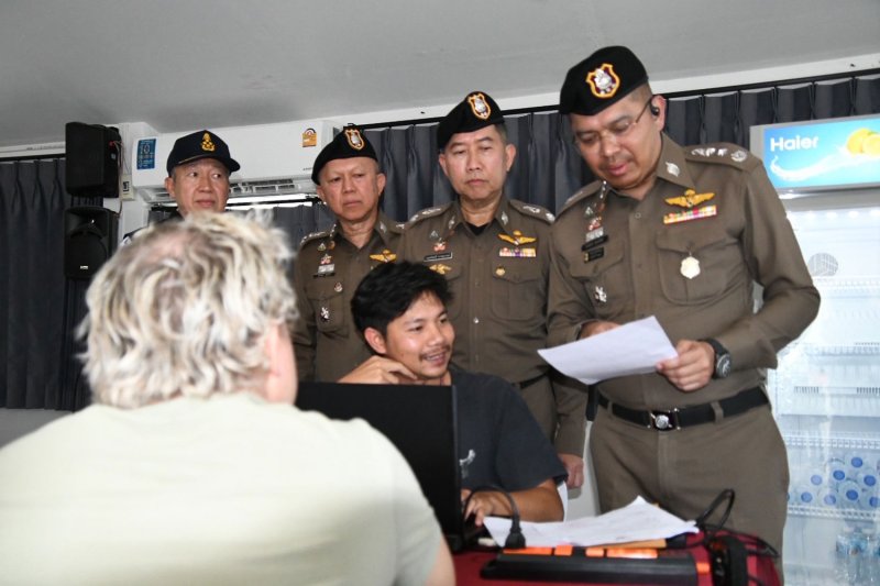 ตำรวจพัทยาต่อต้านอาวุธเถื่อนและเครือข่าย