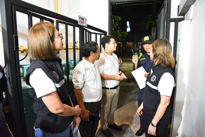 Train and bus collision in Maccasan: eight dead, 32 injured